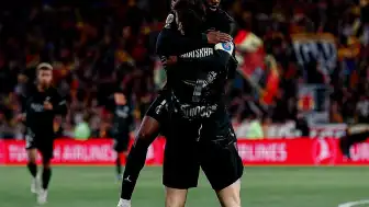 PSG, Fransa Ligue 1'de Şampiyon Oldu