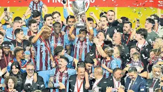 Trabzonspor, Ziraat Türkiye Kupası'nda 10. Kez Şampiyon Oldu