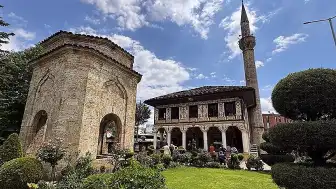 Uluslararası Balkan Üniversitesi Türk-İslam Mirası Projeleriyle Öne Çıkıyor