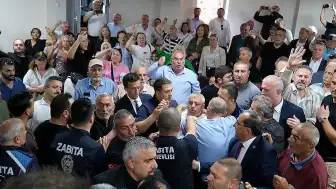 Akçakoca'da Belediye Başkanvekilliği Seçimi Sonrası Arbede Çıktı