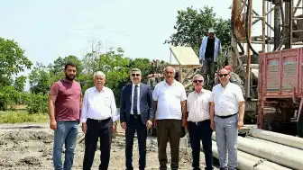 Düzce'de Dikmeli Köyü İçme Suyu İçin Sondaj Çalışmaları Devam Ediyor