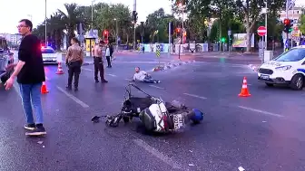 Fatih'te Trafik Kazası: 5 Yaralı, 1'i Ağır Durumda
