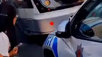 Fatih'te Tramvay Altında Kalan Çocuk Hayatını Kaybetti