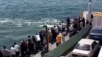 Feribottan Düşen Kişiyi Büfe Çalışanı Kurtardı
