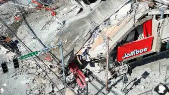 Filipinler'deki 7,8'lik Depremde Can Kaybı 37'ye Yükseldi