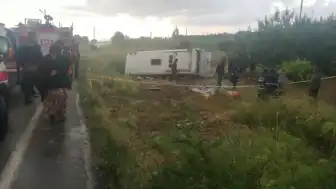 Isparta'da Tur Otobüsü Devrildi: 4 Ölü, 15 Yaralı