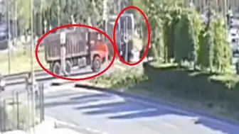 Kayseri'de Kamyon ve Tramvay Çarpıştı: 5 Yaralı