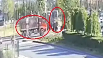 Kayseri'de Kamyon ve Tramvay Çarpıştı: 5 Yaralı