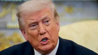 Trump'tan İran'a Sert Uyarı: Bedelini Ödeyecekler