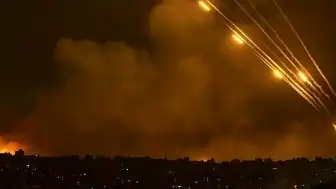 Trump'tan Netanyahu'ya "Saldırmayın" Uyarısı, İsrail Füzeleri Ateşledi