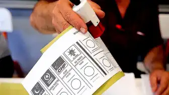 Üç İlde Yerel Ara Seçimler İçin Sandıklar Kuruldu