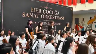 Altındağ Gençlik Merkezi'nde 'Her Çocuğa Sanat' Projesi 4. Yıl Konseri Gerçekleştirildi