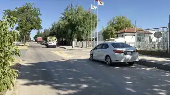 Eskişehir'de işçi servisi ile otomobilin çarpıştığı kazada 11 yaralı