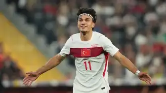 Galatasaray'da 10+4 Kuralı Nedeniyle Kadro Revizyonu Planlanıyor
