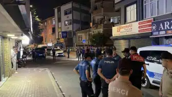 Gebze'de Silahlı Kavga: 1'i Yoldan Geçen Vatandaş 3 Yaralı