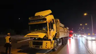 İnegöl'de Freni Patlayan Kamyon Polis Müdahalesiyle Durduruldu