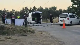 Mudanya'da Trafik Kazası: Yardım Etmek İsterken Elektrik Akımına Kapıldı
