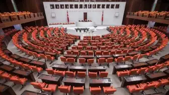 TBMM'de Somali Tezkeresi Kabul Edildi: TSK'nın Görev Süresi 2 Yıl Uzatıldı