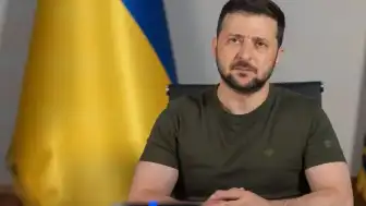 Ukrayna Devlet Başkanı Zelenski: "Rusya'da 3 petrol rafinerisine saldırdık"
