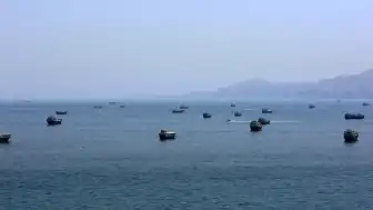Umman Körfezi'nde LNG Tankerine İHA Saldırısı: Gemiden Yardım Çağrısı Geldi