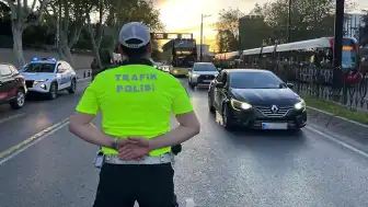 İstanbul'da 30 Ağustos Kutlamaları Nedeniyle Bazı Yollar Trafiğe Kapatılacak