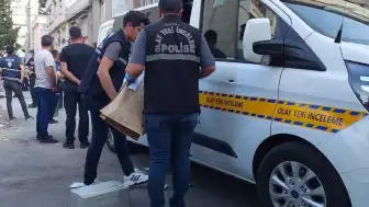 Eşini Tüfekle Vurdu, Sokakta Rastgele Ateş Açarak 4 Kişiyi Yaraladı: Fail Yakalandı