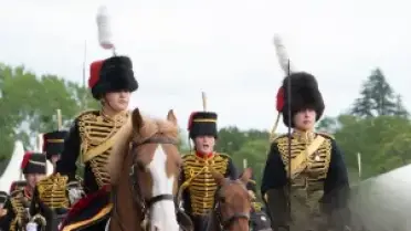 Royal Windsor At Fuari'nda At Üzerinden Düşen Asker Hayatını Kaybetti