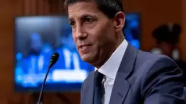 Fed Başkanlığına Kevin Warsh Seçildi