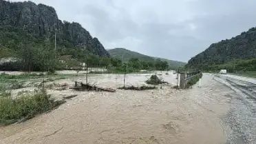 Tokat'ta Dere Taştı: Ev ve Araziler Sular Altında Kaldı