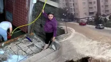 Tokat'ta Sağanak Yağış Hayatı Felç Etti: Su Baskınları Yaşandı