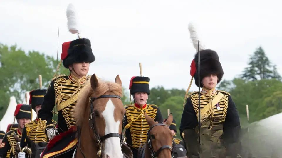 Royal Windsor At Fuari'nda At Üzerinden Düşen Asker Hayatını Kaybetti