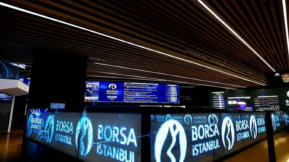 BIST 100 Güne Yükselişle Başladı: Gözler TCMB Verileri ve Trump-Şi Görüşmesinde
