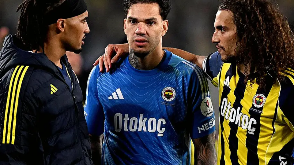 Fenerbahçe'de UEFA Harcama Limitleri Krizi: Yıldız İsimlerle Yollar Ayrılabilir