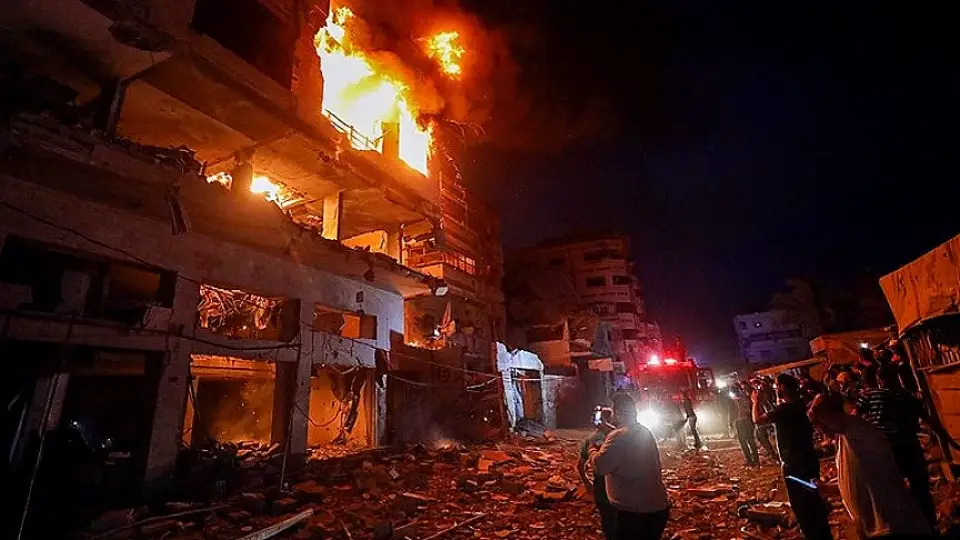 Gazze'ye Hava Saldırısı: 7 Filistinli Hayatını Kaybetti