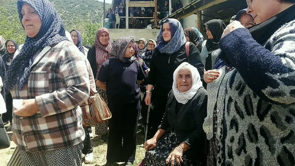 Kansere Tedavi Görürken Eşiyle Birlikte Trafik Kazasında Hayatını Kaybetti