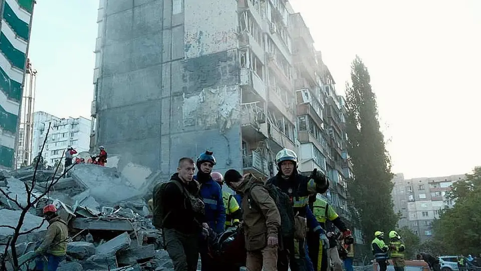 Rusya'dan Ukrayna'ya Yoğun Saldırı: 1 Ölü