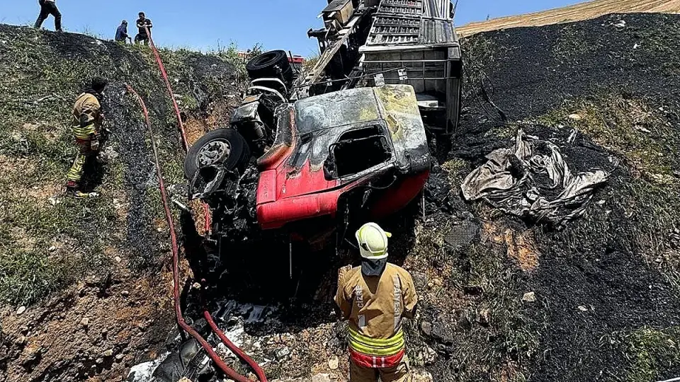 Şırnak'ta Kamyon Yangınında Sürücü Hayatını Kaybetti
