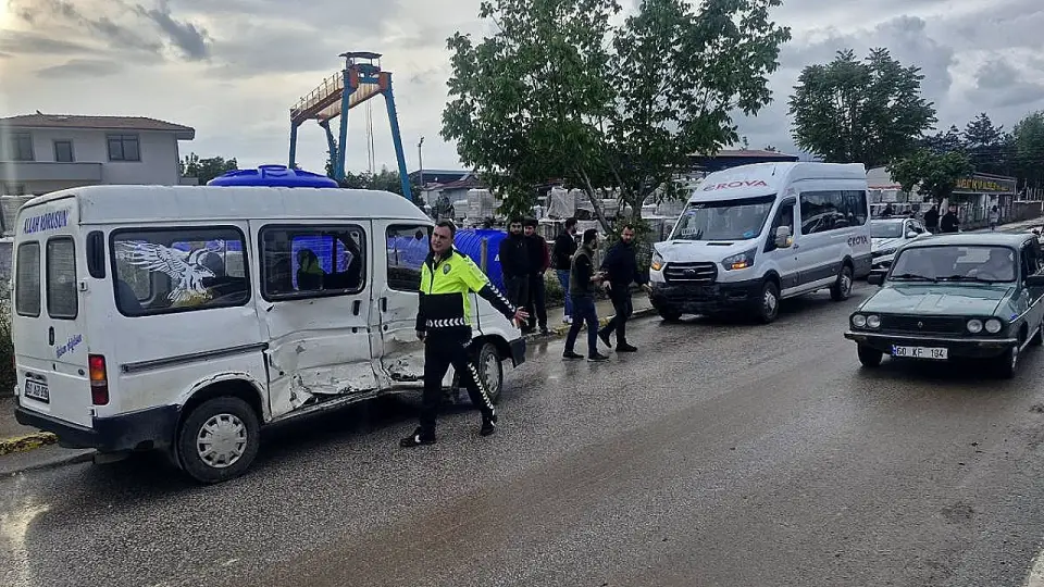 Tokat'ta Trafik Kazası: 11 Yaralı