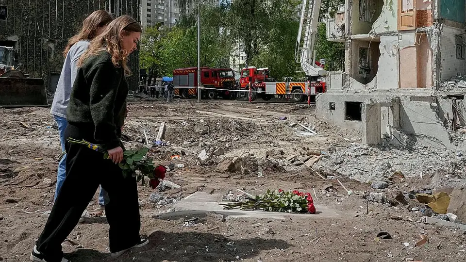 Ukrayna'da Savaş: Zelenski'den Rus Saldırısına Karşı Hazırlık Talebi