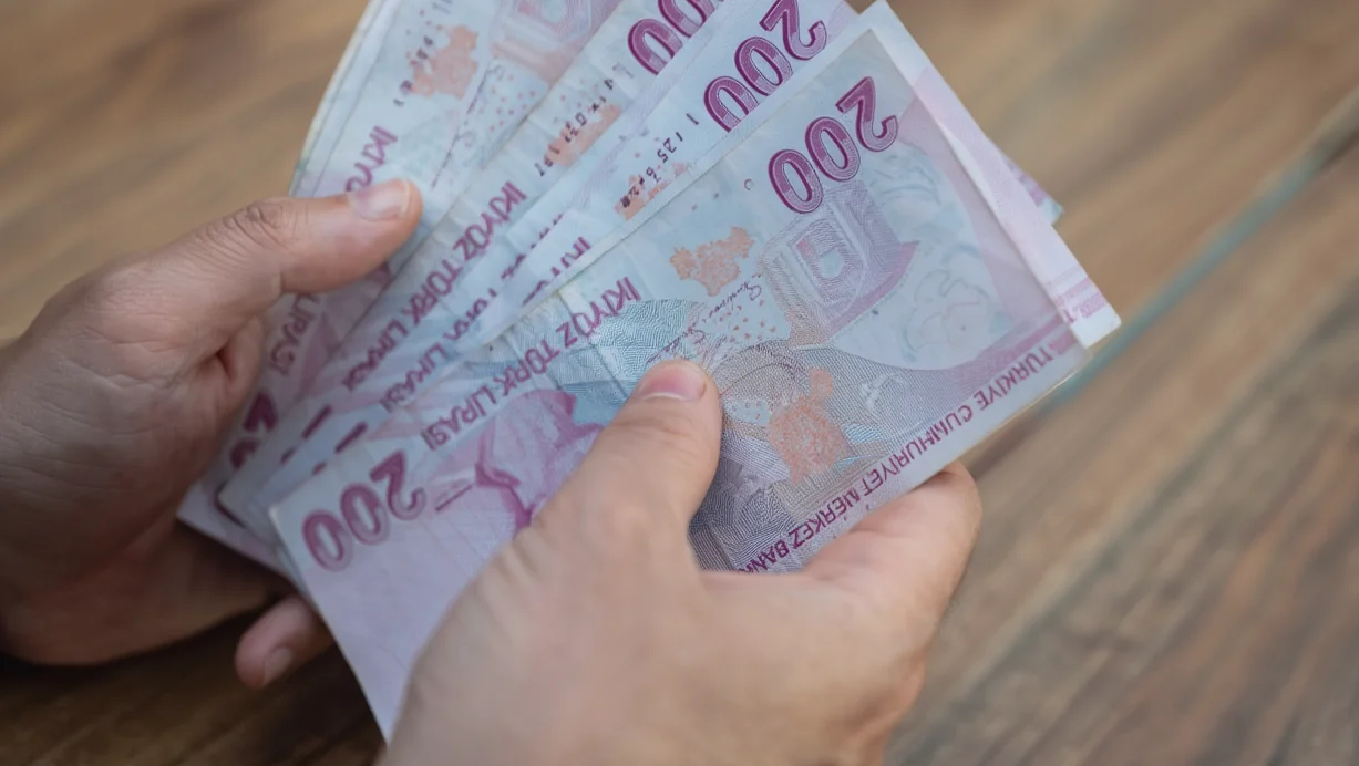 Bakan Işıkhan'dan Kurban Bayramı İkramiyesi Açıklaması: Bayram İkramiyeleri Zam Yok