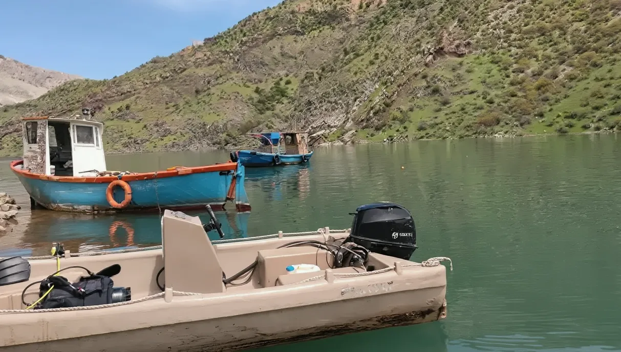Fırat Nehri'ne Düşen Kampçı İçin Arama Başlatıldı
