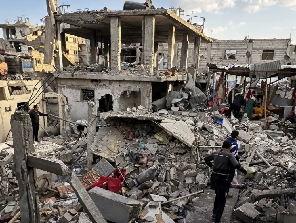İsrail'den Lübnan'a Tehdit: Gazze'deki Yıkım Tekrar Edilecek