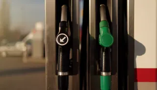 Motorine İndirim Geldi, Benzine Zam Yok