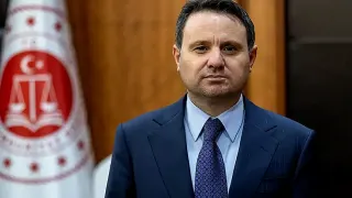33 ilde yasa dışı bahis ve dolandırıcılık operasyonu: 8,7 milyar TL'lik suç geliri ele geçirildi