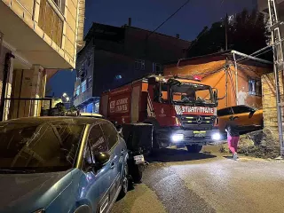 Eyüpsultan'da Bodrum Katında Yangın: 4 Ağır Yaralı
