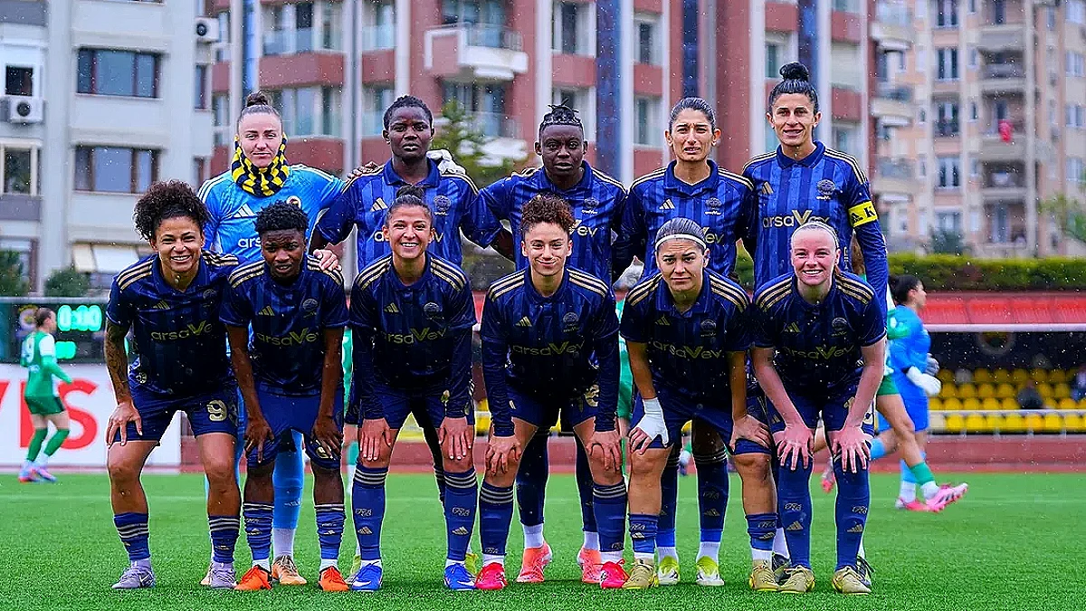 Fenerbahçe Kadın Futbol Takımı, Kadın Futbol Süper Ligi'nde Şampiyonluk İlan Etti