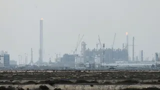 Katar'dan Hürmüz Boğazı'ndan İlk LNG Sevkiyatı Başladı