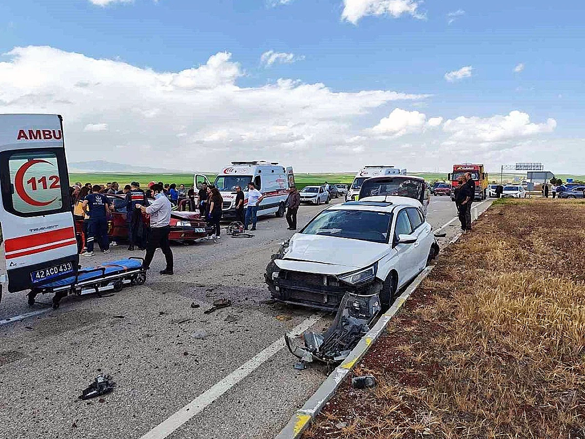 Konya'da Trafik Kazası: 5 Yaralı
