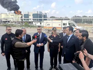 Mersin'deki Yangında Öncelik Sıçramayı Önlemek