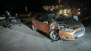 Otomobil ile çarpışan motosikletin sürücüsü ağır yaralandı
